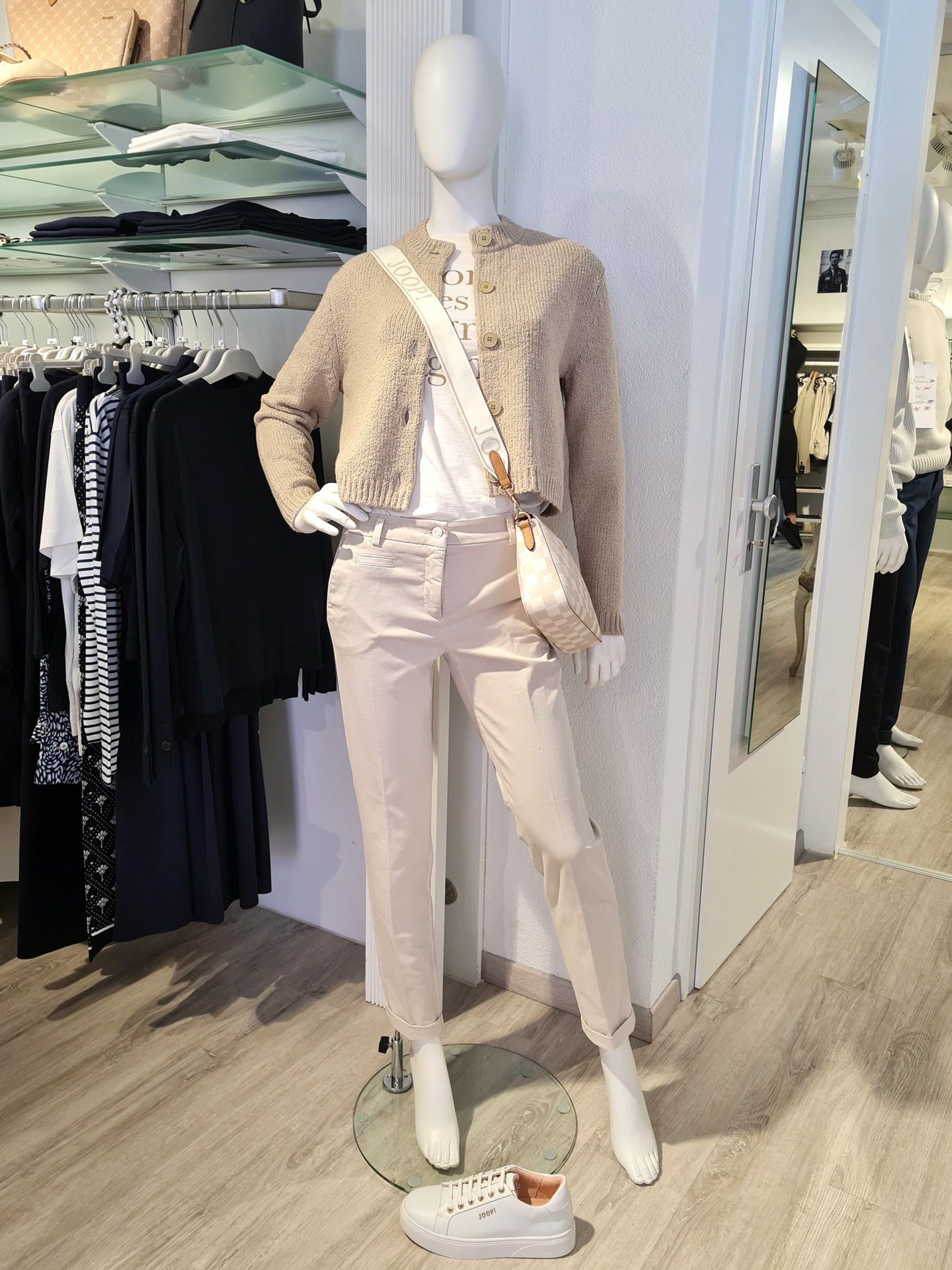 Joop! & Hubert Gasser Damenlook – Frühjahr 2025