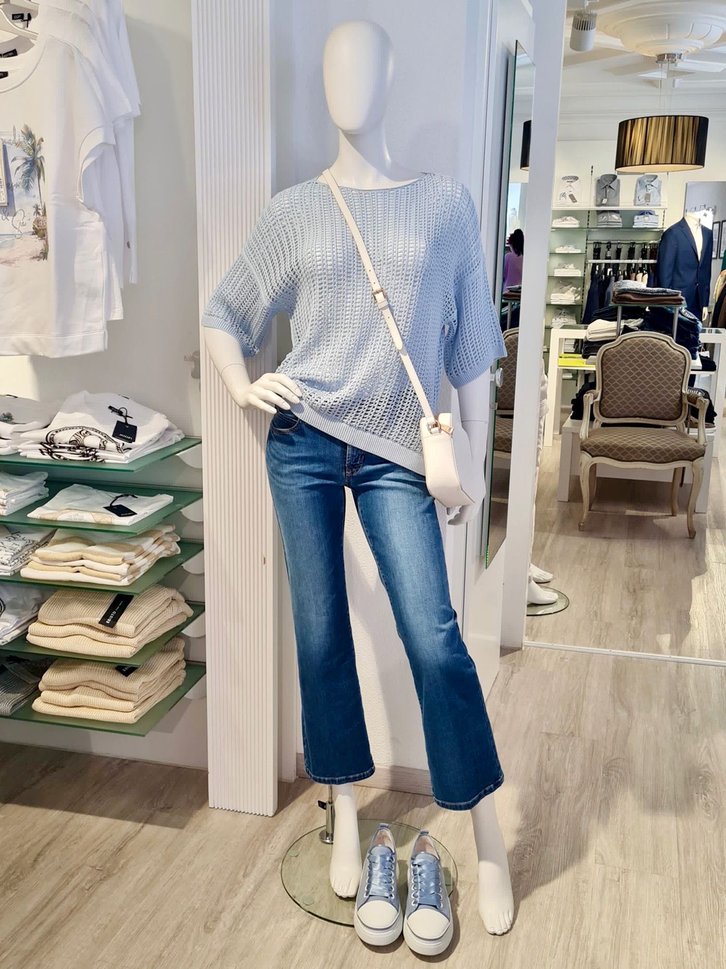 Casual City-Look mit Joop! Tasche und Cambio Jeans – Frühjahr 2025