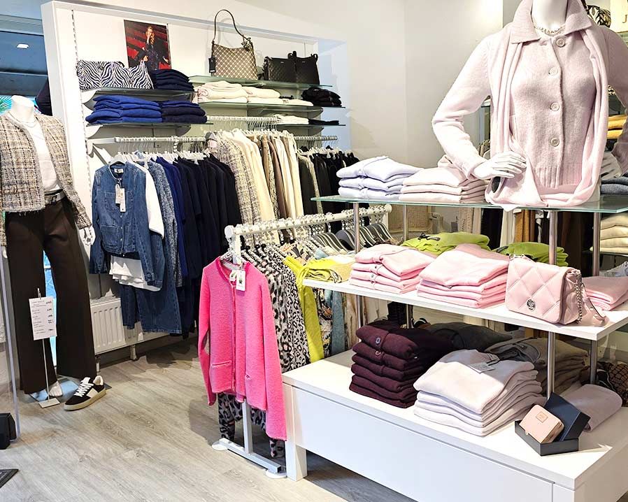 Stilvolles Ambiente bei Heike Rieck – Boutique für exklusive Modemarken in Bad Säckingen