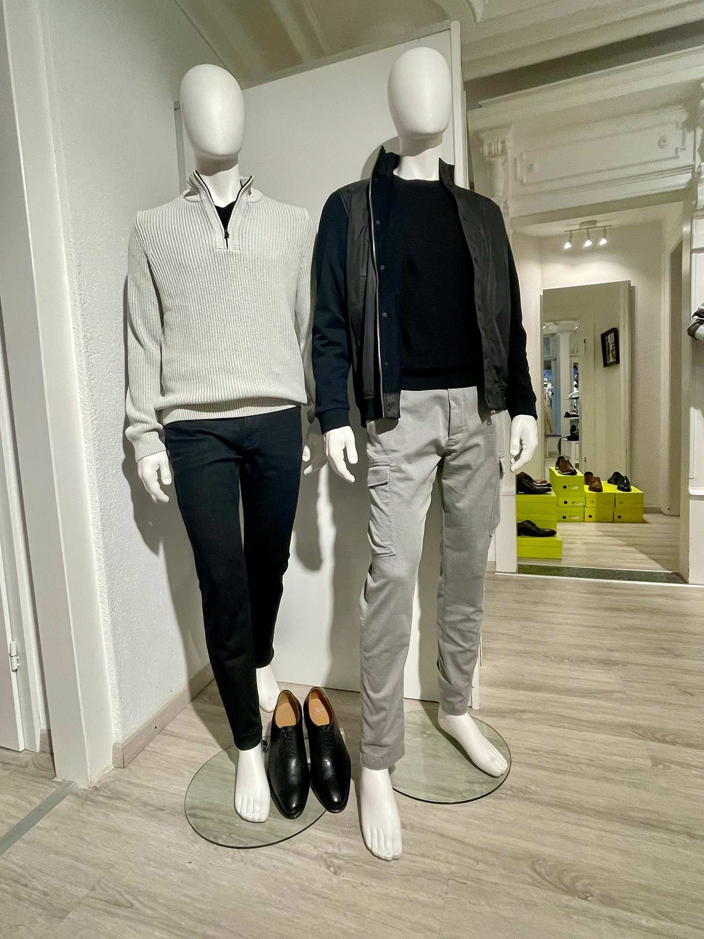 Herbstoutfits für Herren – Aeronautica Militare und Joop! kombiniert